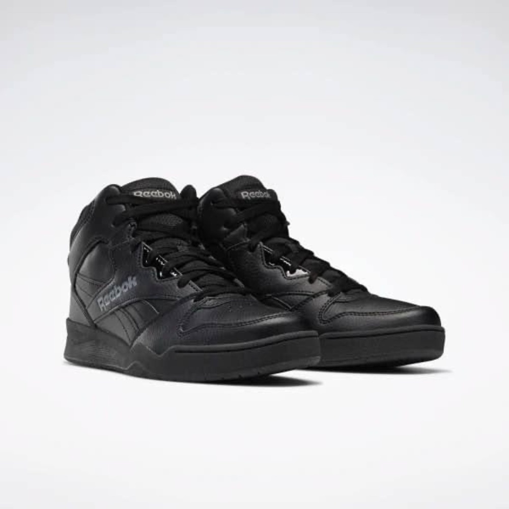 BRAND NEW men reebok royal leather / mesh black basketball shoes size US 9.5 12